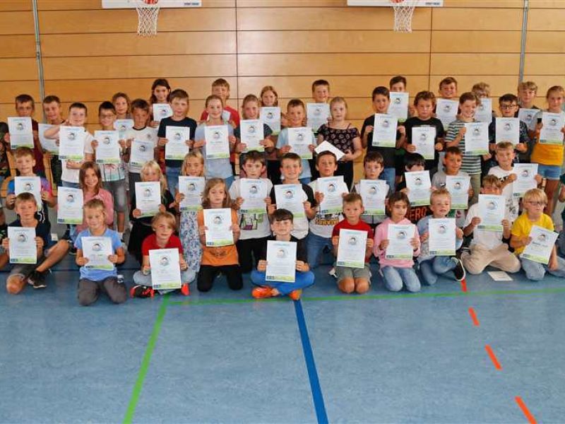 Siegerehrungen für Sport, Schwimmen und Lesen